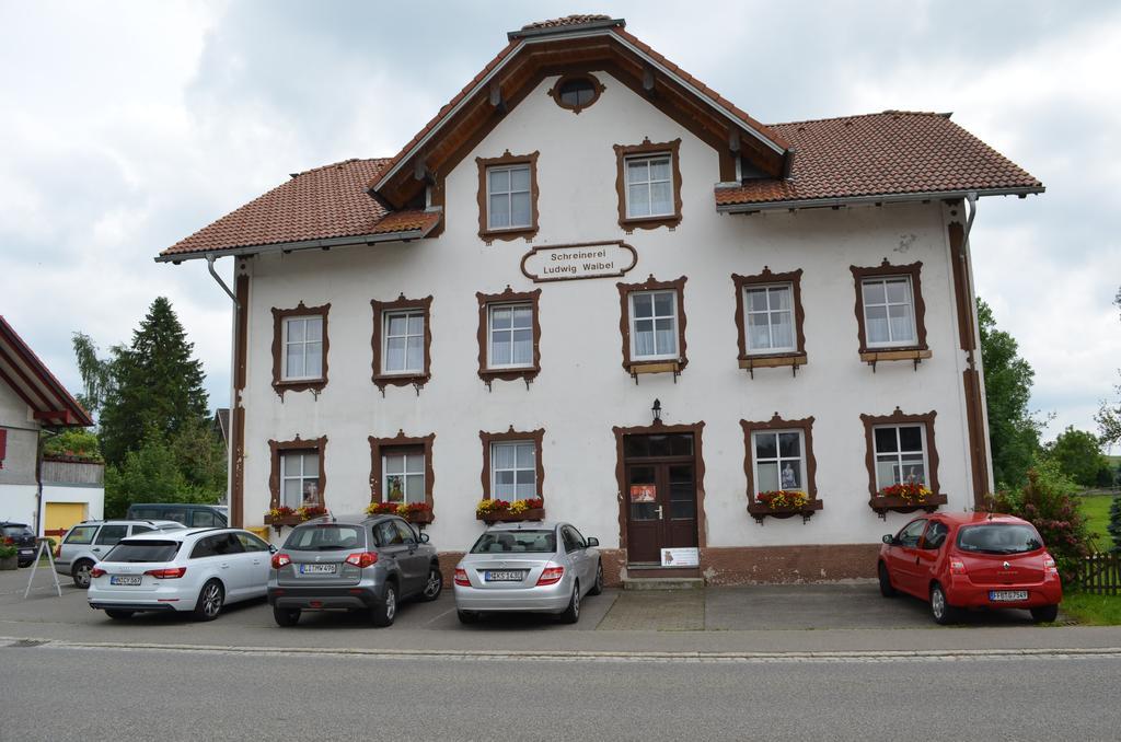 Dirndlkoenigin Grunenbach